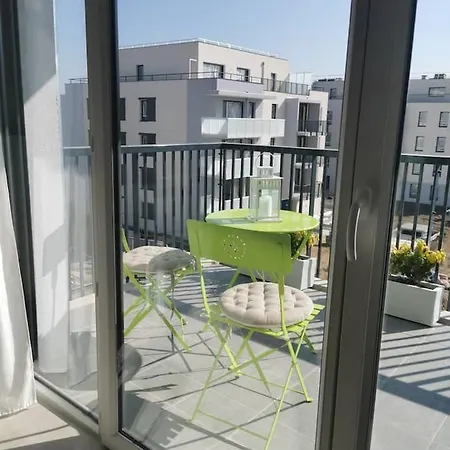 아파트 Ferney Residence *